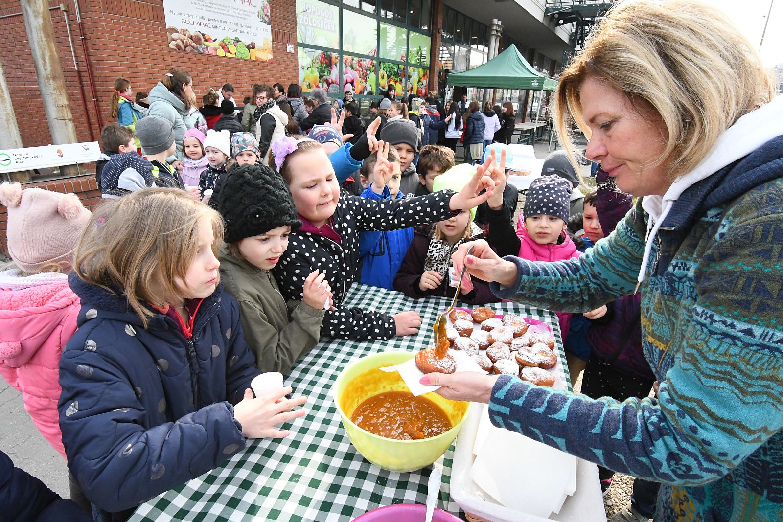 Tavaszünnep a Városi Piacon